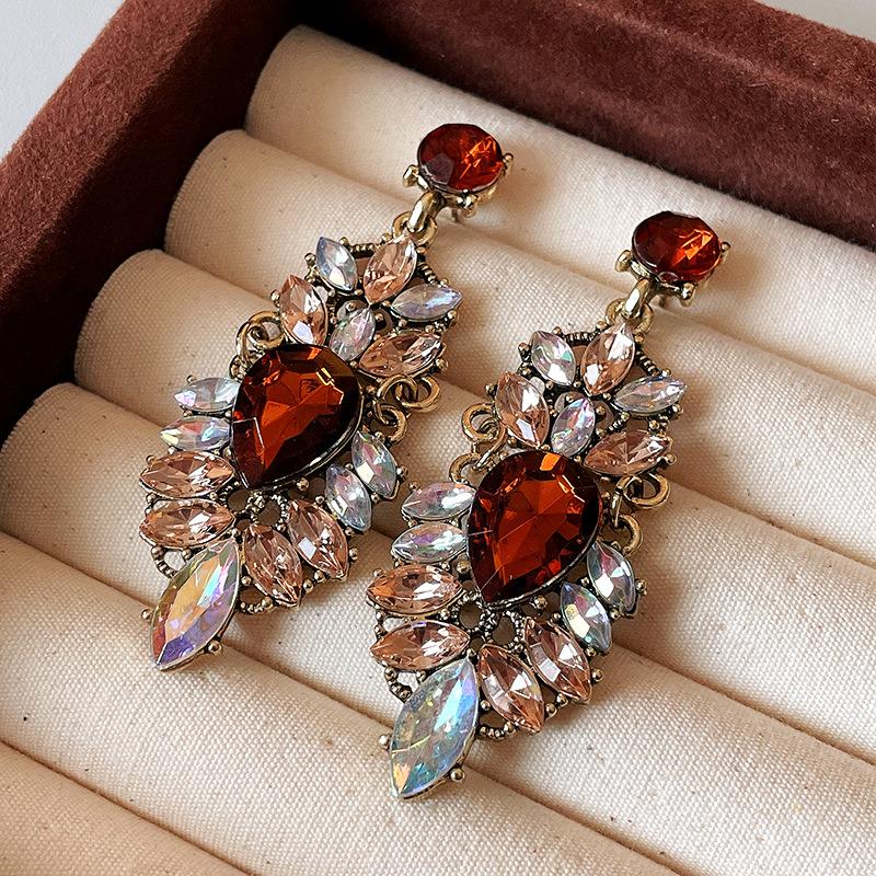 Silver Needle Diamond Droplet Long Earrings Fashion Court Style Design Earrings Retro Premium Exquisite Earrings