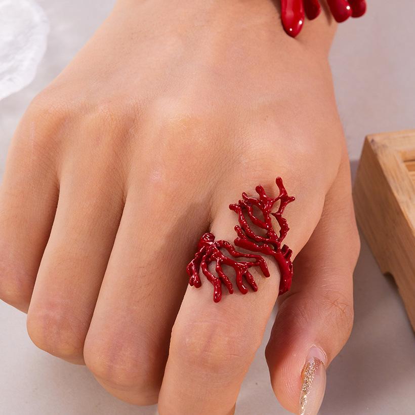 Exaggerated Red Color Metal Coral Shaped Opening Rings For Women Summer Irregular Geometric Punk Ring Jewelry Gift
