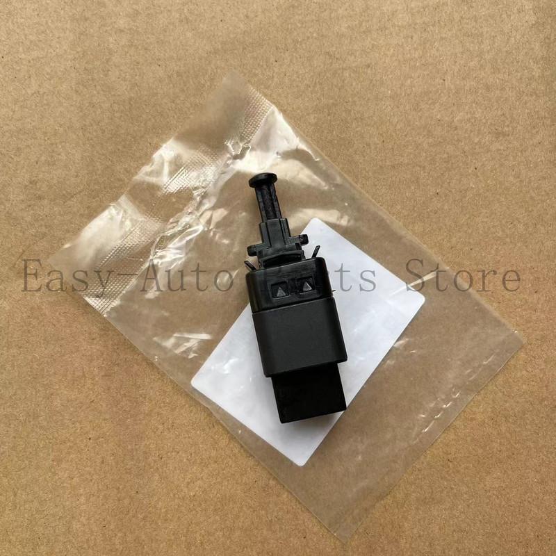 10pcs 96552789,96874570, 96436331,95368628 Brake Light Switch For Chevrolet Aveo,Optra ,Daewoo Kalos SaloonA