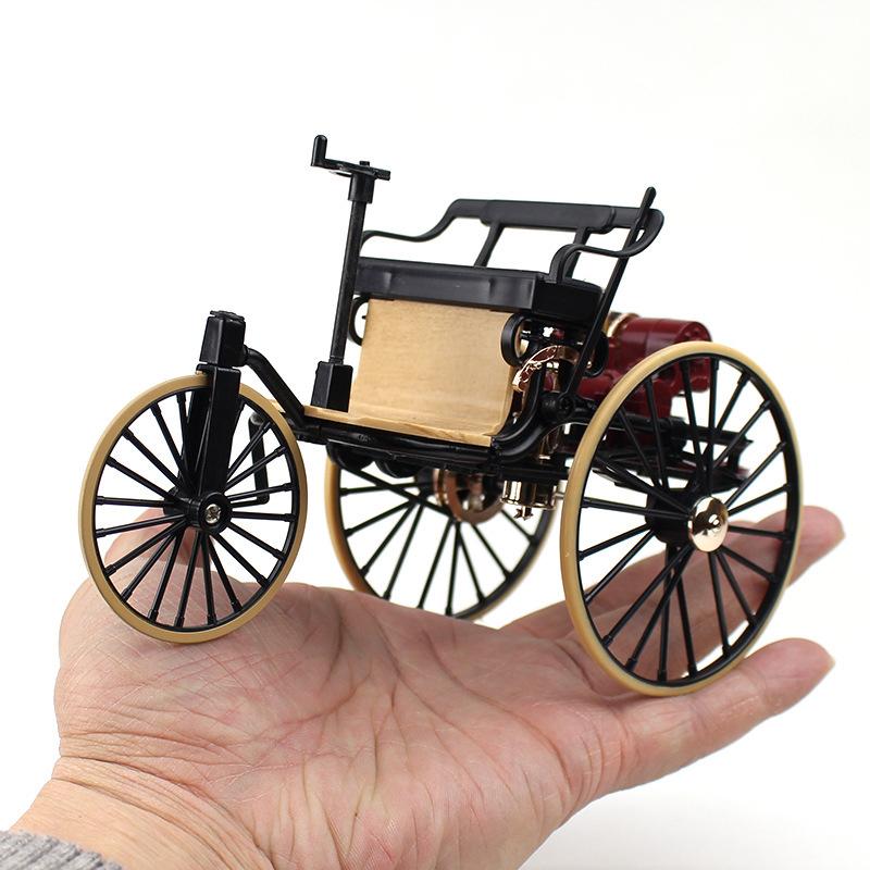 1/12 Scale High Simulation Retro Cycle Rickshaw Model Beautiful Easy Assembly Vintage Bike Model Mini Tricycle Decoration for Home