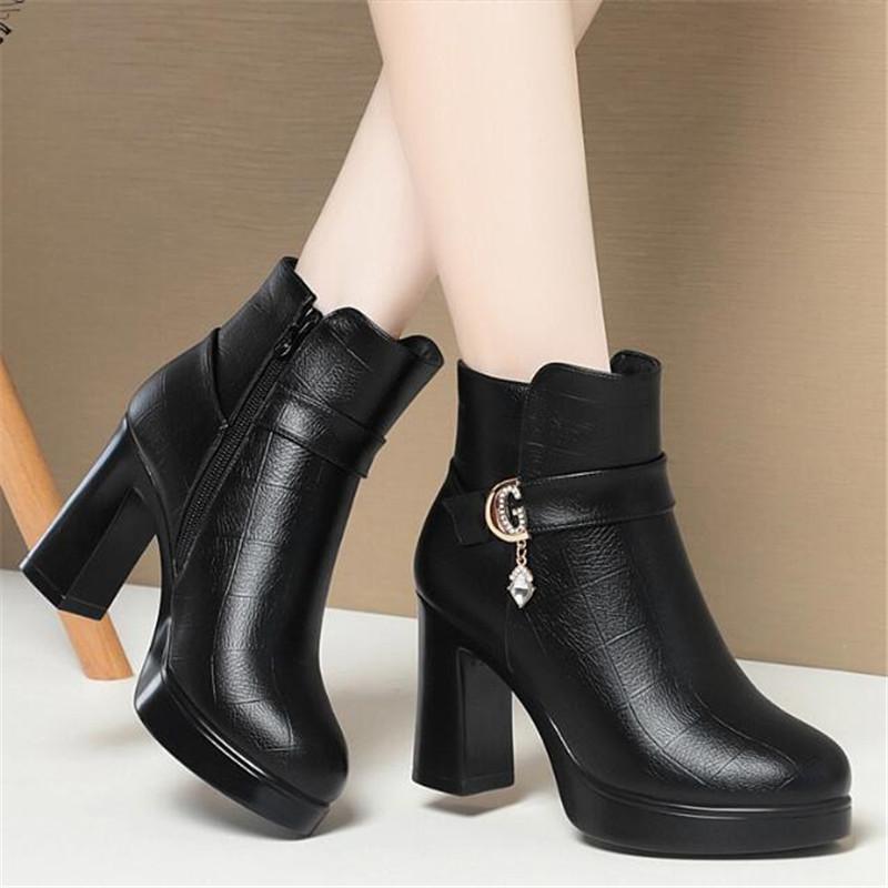 Fashion Winter Women Genuine Leather Ankle Boots Female Thick Plush Warm Snow Boots Mother Non-slip Booties Women High Heel Shoe