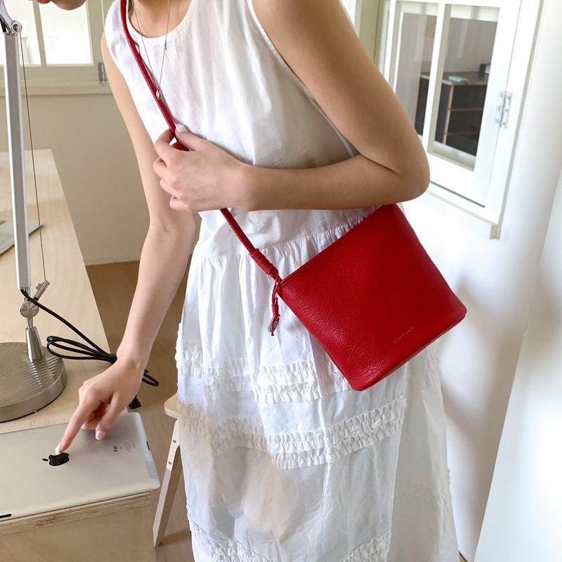 Fashion Casual Bucket Bag Women's Korean Version Ins Trendy Fashion Shoulder Bag 2025 Spring New High-end Women's Bag