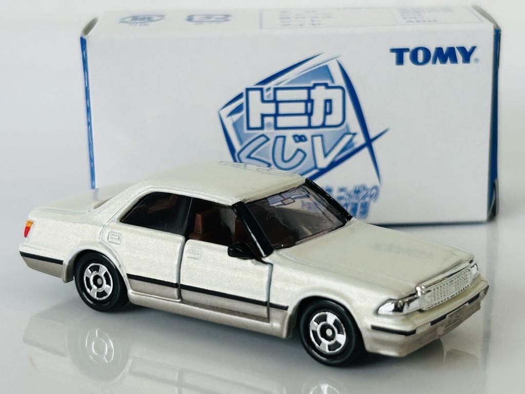 Tomica Lottery V Toyota Crown