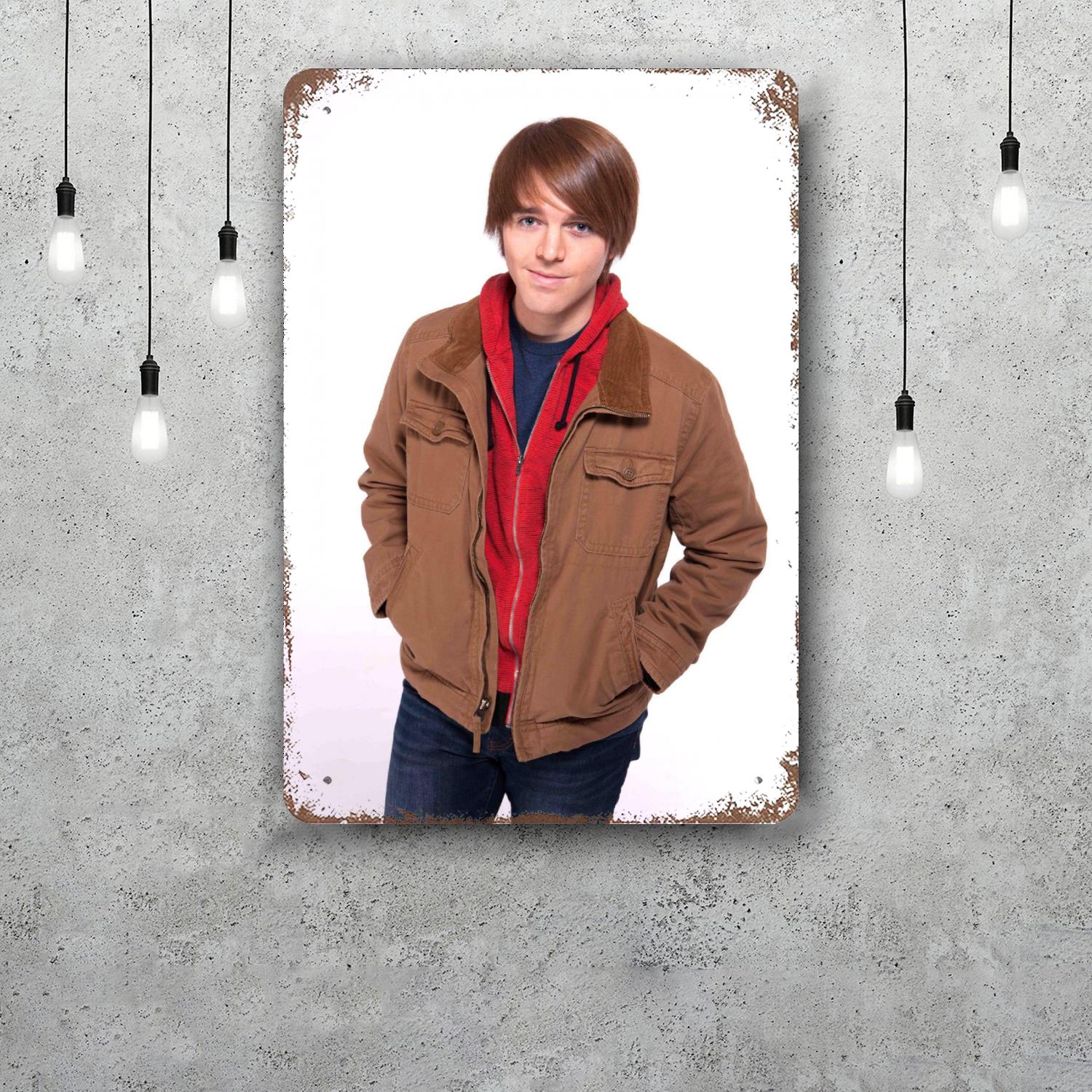 

shane dawson Actor Decor Poster Vintage Tin Sign Metal Sign Decorative Plaque for Pub Bar Man Cave Club Wall Decoration 20x30cm（7.8x11.8inch）