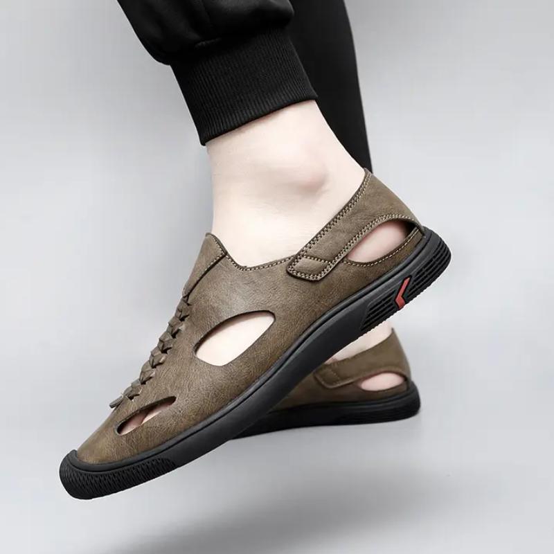 Men Fashion Breathable Sandals Summer New Hollow Lightweight Comfortable Breathable Sneakers Non-slip Casual Daily Beach Shoes