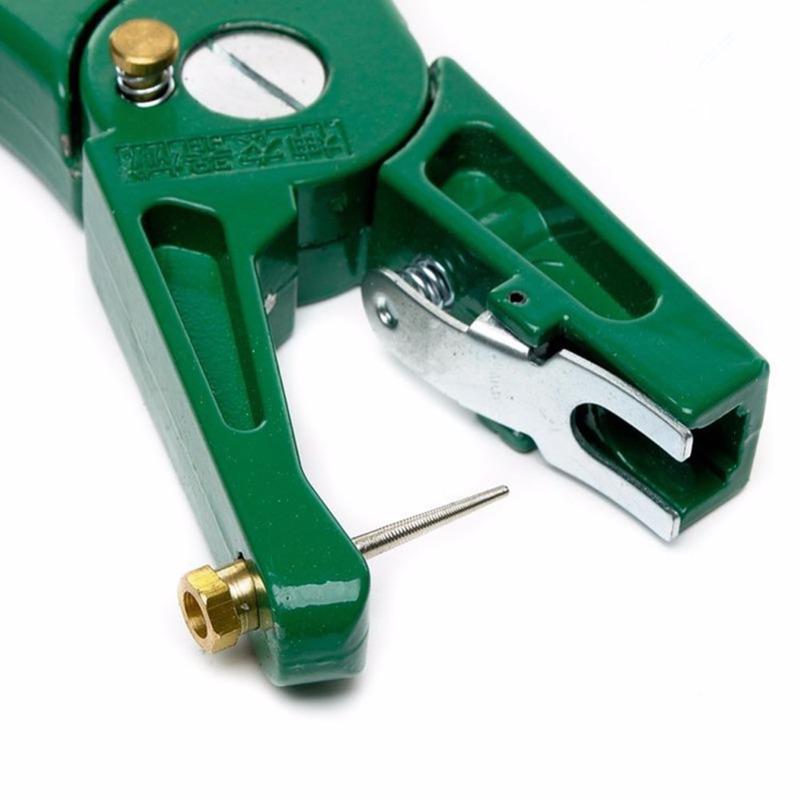 Zařízení pro kontrolu zvířat Zelené kovové ušní trnové kleště Prasenice Kráva Ovce Králík Identifikační nástroj