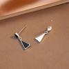 Exquisite Fashion Sterling Silver Stud Earrings Women'S Simple And Elegant Earrings Black Epoxy Triangle Geometric Jewelry Cross Mirror