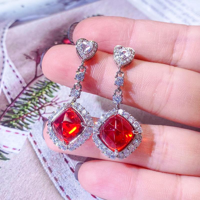 Diamond Water Drop Geometric Earrings Light Luxury Temperament Versatile High-End Jewelry