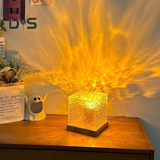 Projektorová lampa Morská vlna Nočné svetlo Diaľkové ovládanie 16 farieb Postupne rotujúci plameň Vodná lampa s drevenou základňou