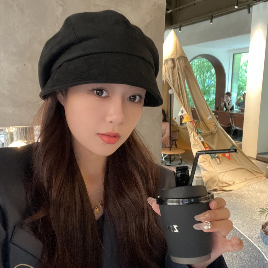 Hepburn elegant temperament shows the face small octagonal hat children autumn and winter new versatile suede Bere painter hat stack hat