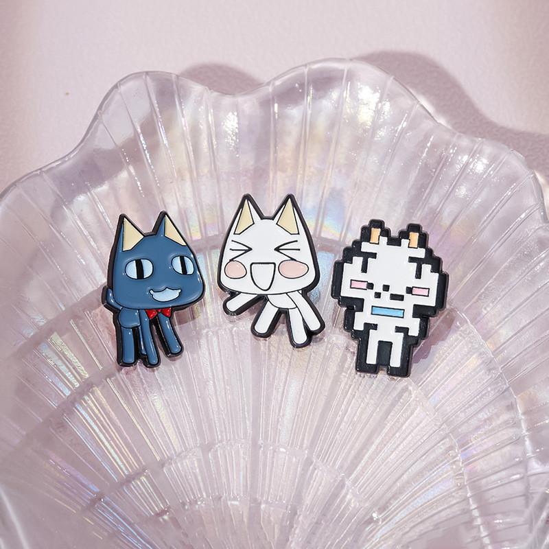 Creative Cartoon Animal Design Smiley Cat Brooch Brightly Colored Enamel Pin
