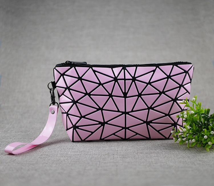 Geometric Diamond Waterproof Hand Carry Cosmetic Bag Korean Fashion Beauty Trend Large Space Foldable Women's Bag