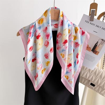 Foulard Quadrato in Seta con Stampa Floreale Romantica Sciarpa di Alta Gamma Versatile Professionale per Collo Foulard Quadrato Piccolo Foulard per Capelli