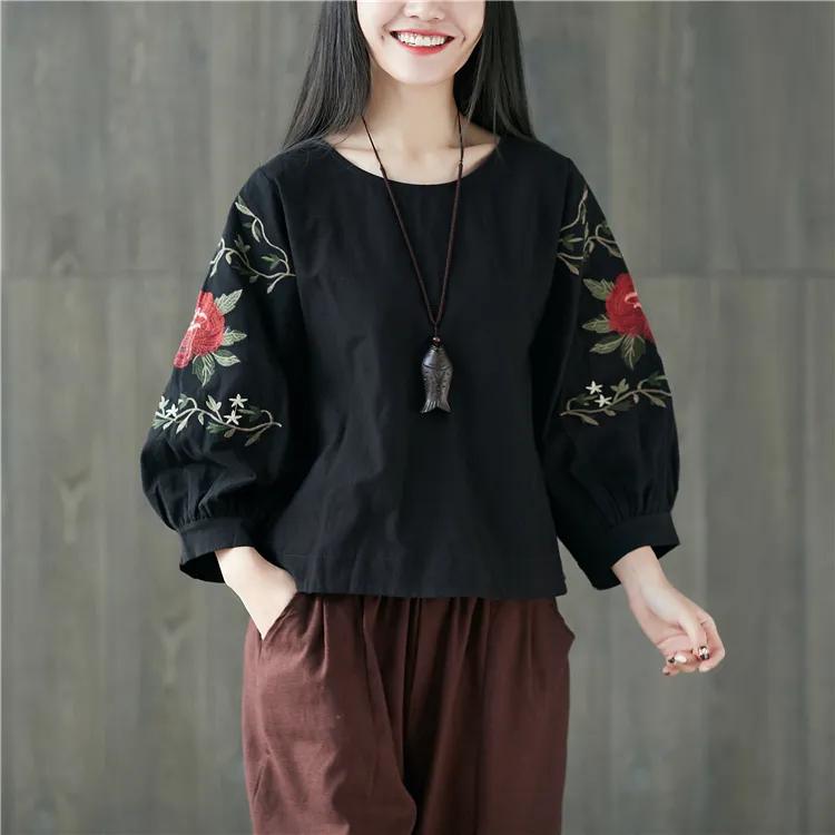 Camisa de algodón y lino bordada retro literaria y artística para mujer, estilo étnico, holgada, informal, con mangas tres cuartos y cuello redondo.