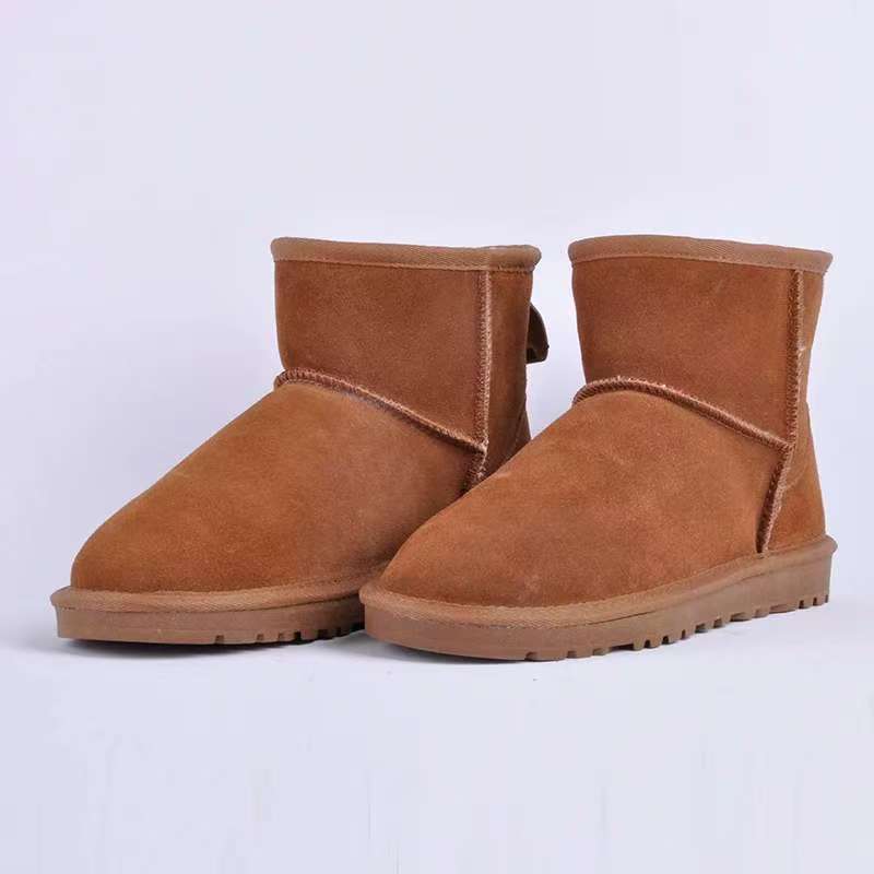 Fashion Men Snow Boots 100% Genuine Leather Waterproof Men Shoes Comfortable Non Slip Ankle Boots for Men Plus Size Warm Boots