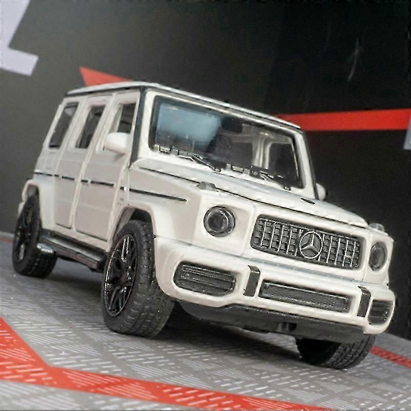 1:32 Scale Diecast Metal SUV Model with Sound and Light Effects for Kids Collection
