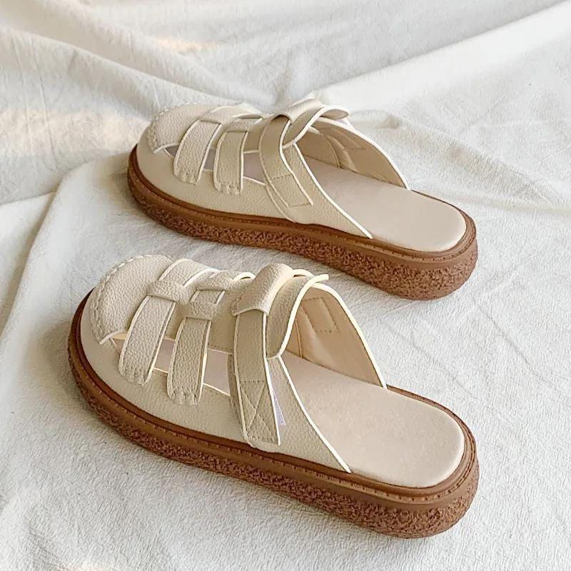 Baotou cool slippers women's new versatile girl heart without heel in summer 2025 wearing thick-bottomed lazy half slippers
