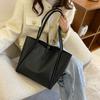 French Style PU Leather Shoulder Bag Simple Casual New Design Tote Bag Retro Underarm Bag  Travel