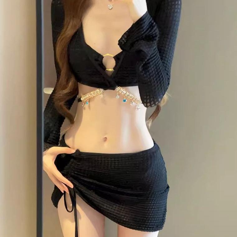 European & American Stylish Split Bikini - Conservative Yet Sexy Women's Swimwear