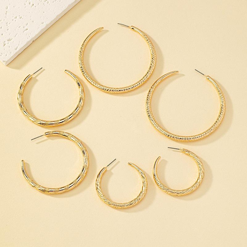 

Korean Minimalist Geometric Circle Hoop Earrings Set for Women - Trendy Cold Style