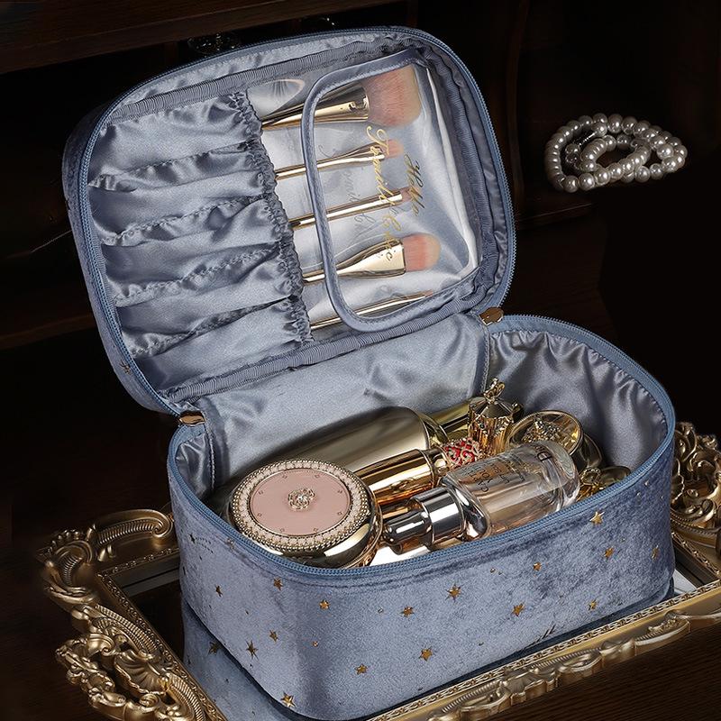 2025 Women's Large Capacity Velvet Cosmetic Bag - Portable, Stylish, Luxurious