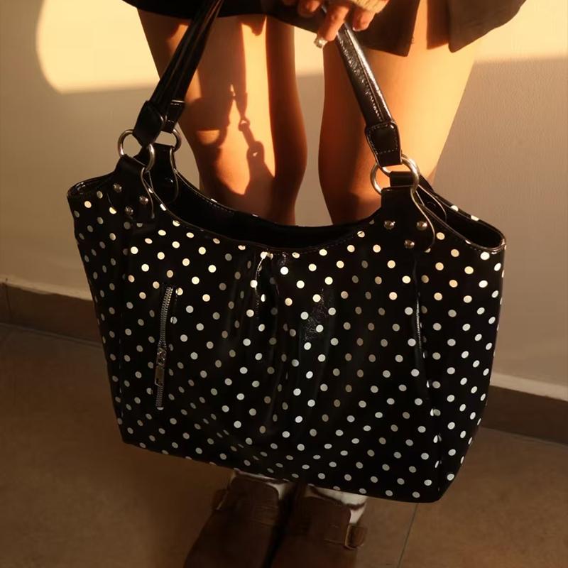 Koreanischer Stil Polka Dot Tragetasche für Damen Retro Schwarz Weiß Punkt Schultertasche mit Schloss Anhänger Trendig Lässig Arbeit Unterarm Handtasche