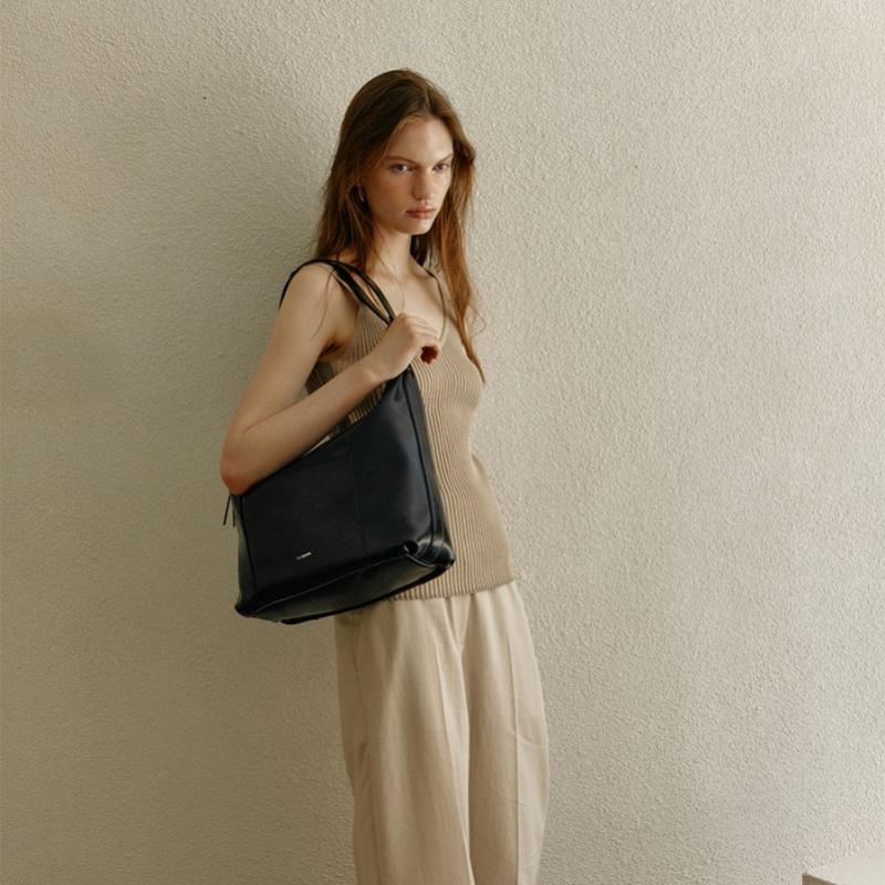 Joy Gryson Hobo Bag Lw4sd4760 10