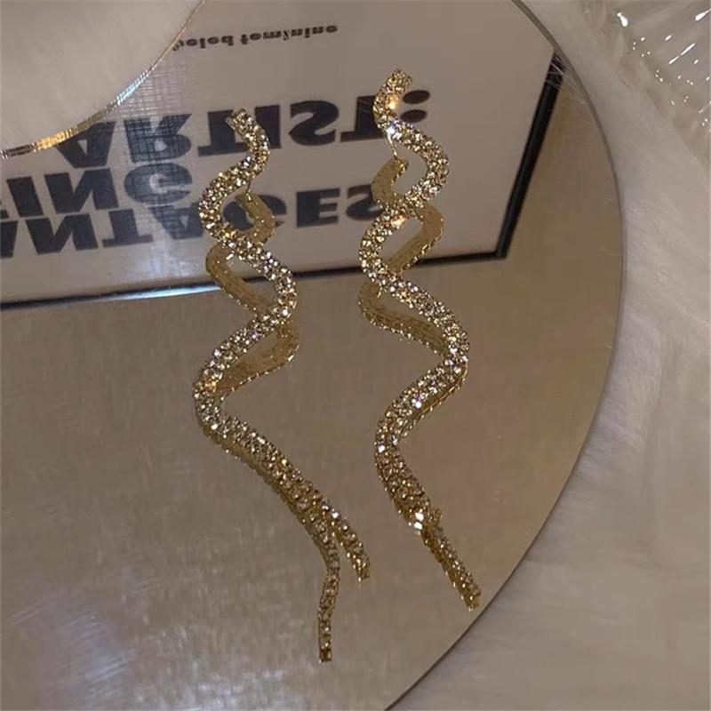 

New Fashion Trend Unique Design Elegant Delicate Snake Shape Zircon Tassel Stud Earrings Women Zircon Party Gifts Wholesale