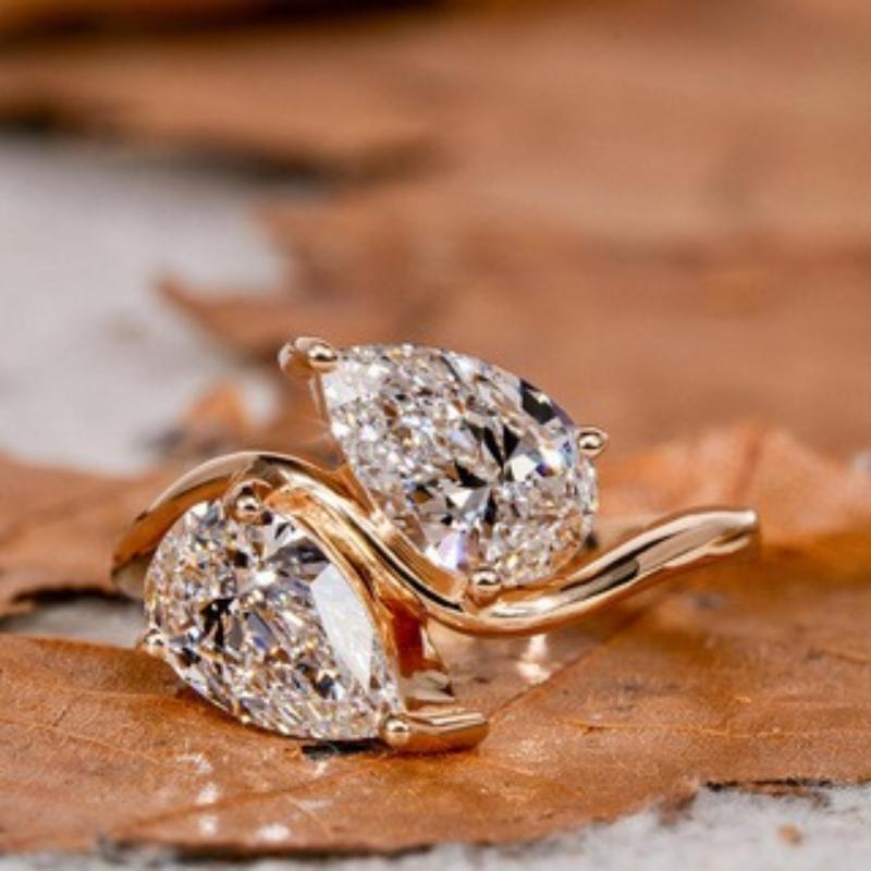 Sparkling Set Zircon Double Droplet Shaped Women's Ring, Suitable for Brides' Engagement, Wedding, Banquet Jewelry Gifts