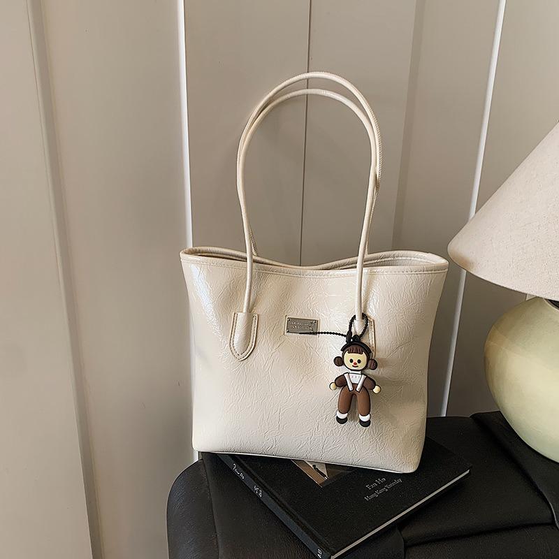 

Сумка подмышку большой вместимости женская сумка новая нишевая сумка для поездок высокого класса универсальная плечевая сумка-тоут