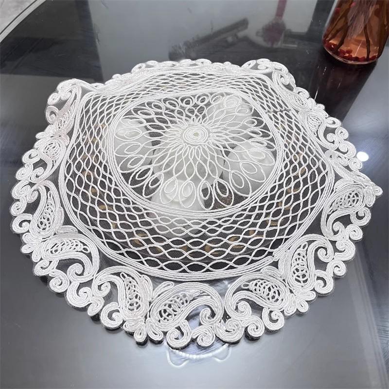 high quality woven embroidery round classic table mat Home Use vase pad Furniture appliances Dust cover Christmas wedding decoration