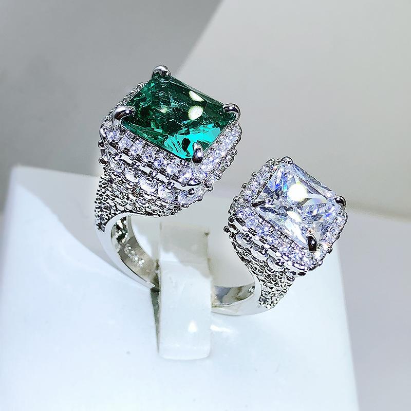New Fashion Emerald Butterfly Ring Female Opening Full Diamond Ring 925 Stamp Temperament Wild Birthday Wedding Party Gift