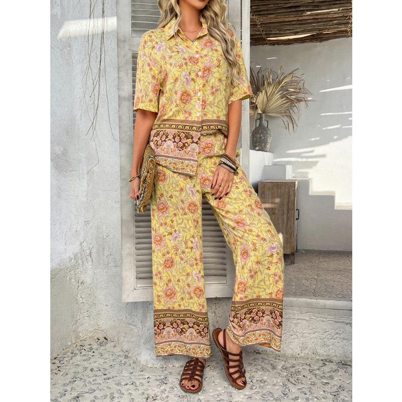 Women's Summer Print Contrasting Color Bohemian Vacation Short-sleeved Long Trousers Set