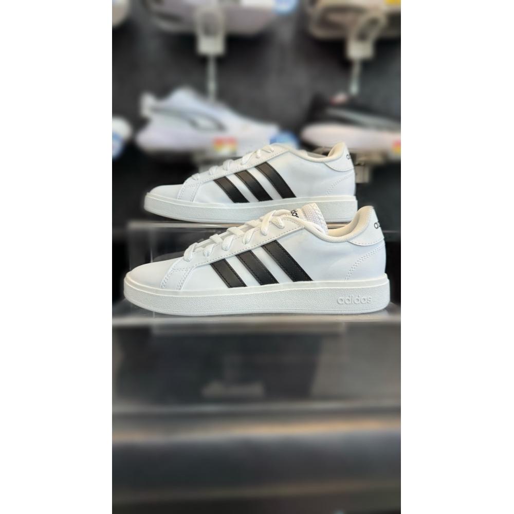 

Кроссовки унисекс adidas Grand Court Base 2.0 GW9250