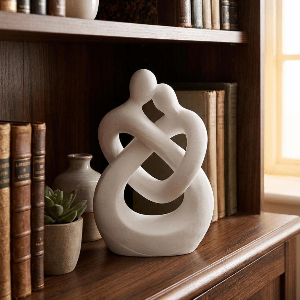 Abstract Design 3D Printed Figure Romantic Couple Embracing Sculpture  Home Decoration