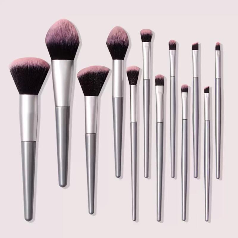 12Pcs Professional Makeup Brush Set Soft Synthetic Hair Brushes With Powder Puff For Foundation Powder Eyeshadow Travel Tools