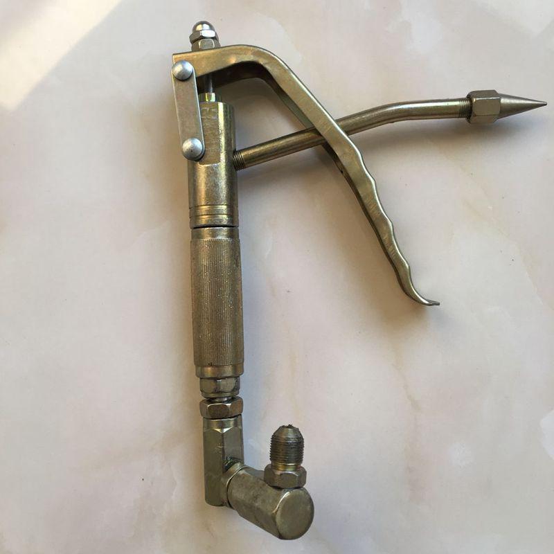 Pneumatic Universal Grease Gun Head with High-Pressure Straight Handle and Fine Thread