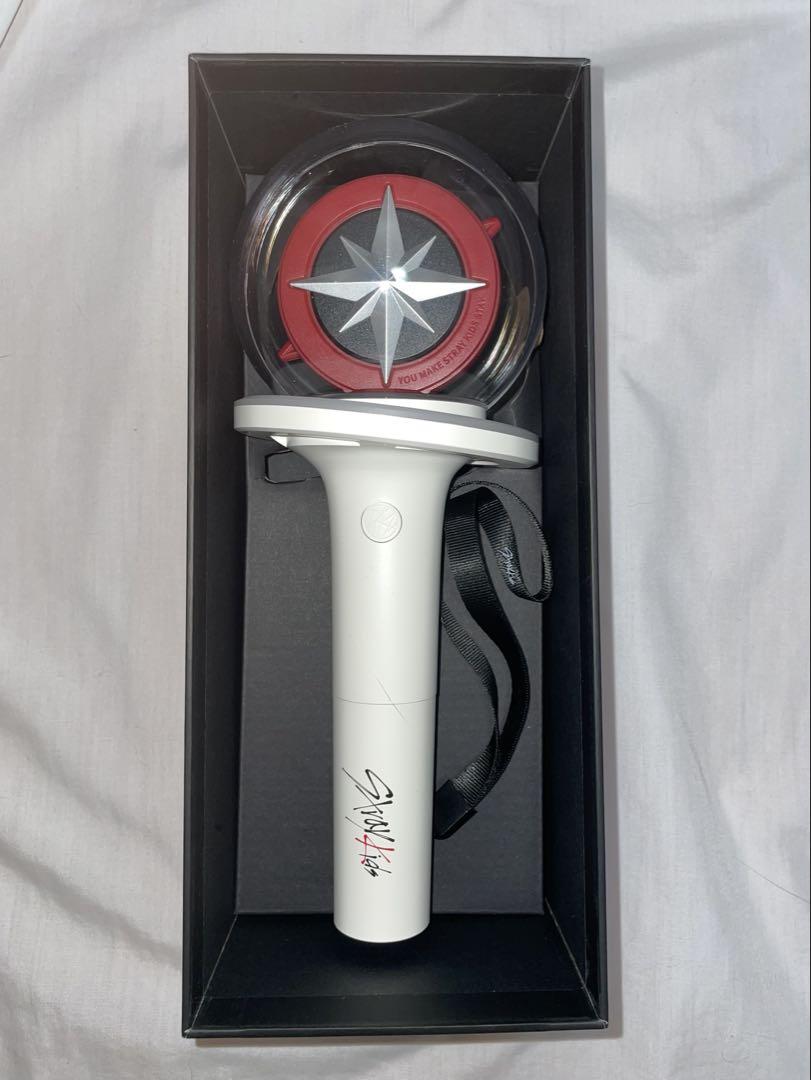 

[Б/У] официальный лайтстик Stray Kids