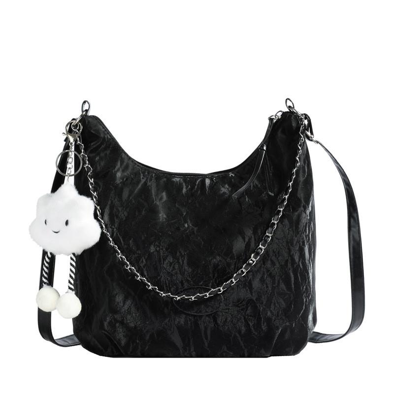 Contemporary 2024 Tote Bag With Chain Detail In Sophisticated Colors For Urban Fashion