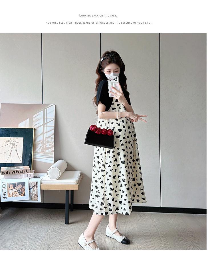2026 Summer Heart Print Maternity Dress - Mid-Length Two-Piece Style