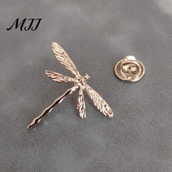 Practical Scarf Fastener 1/2Pcs Women Brooch Pin, Dragonfly Design Decorative Lapel Pin Accessory for Sweaters Dresses Suits Hats