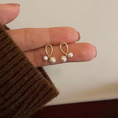 Trend Pearl Earrings Light Luxury High Sense Cross Pearl Stud Earrings Temperament Wind Natural Freshwater Pearls