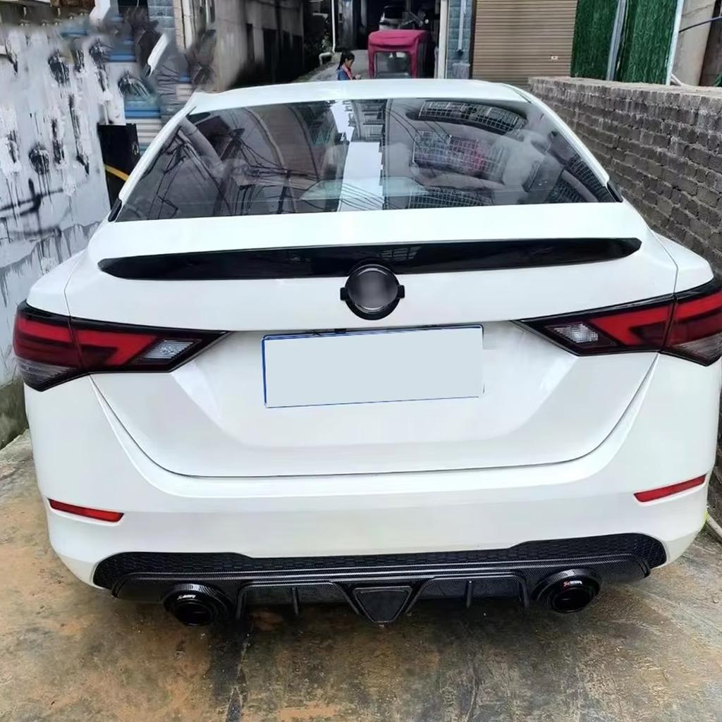 For Nissan Sentra Sylphy 2020 2021 2022 Rear Bumper Lip Diffuser with Led Lamp Exterior Accessories Tuning Auto Parts BodyKits