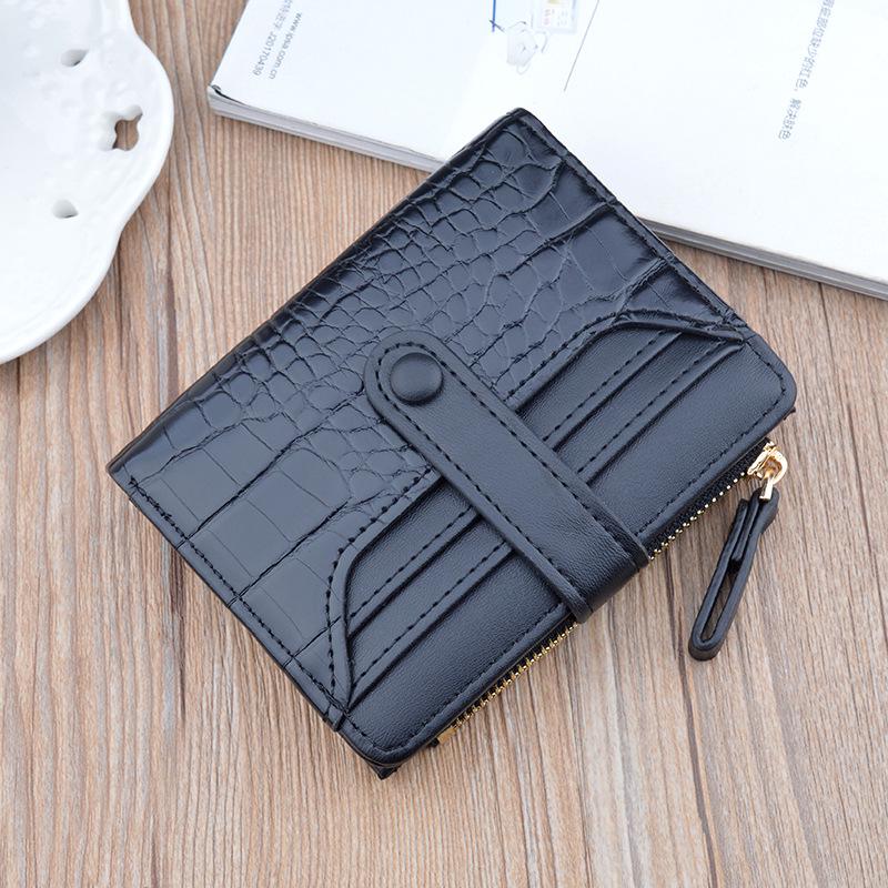 Women's Crocodile Pattern Short Leather Wallet with Zipper Clasp and Card Holder