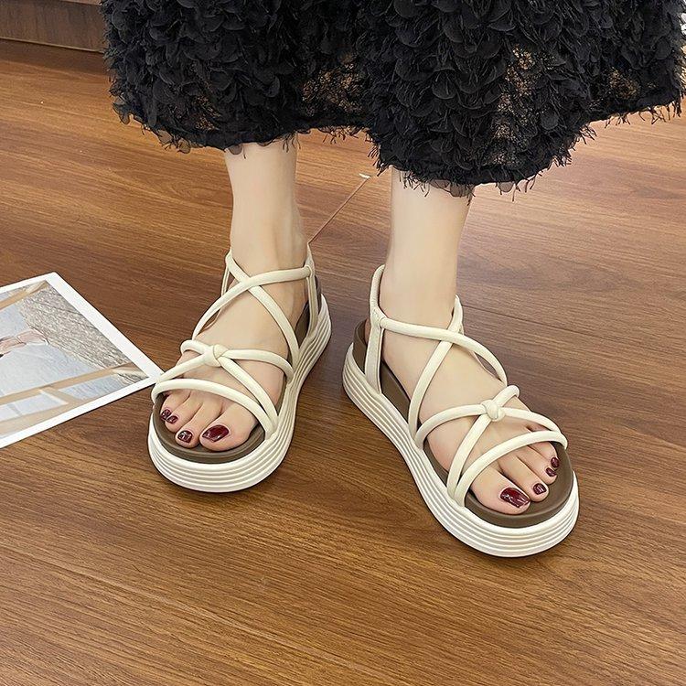 

2024 new fashion versatile soft-soled Roman shoes with skirt sandals retro French platform open-toed sandals women 40 бежевый