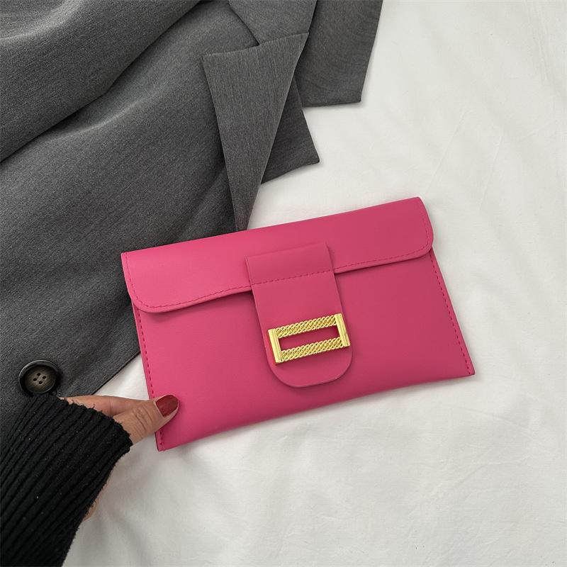 

Versatile Casual Women s Phone Bag Chic Envelope Purse Ideal For Everyday Outings троянди рожеві кольору