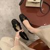 Sheepskin~ Grape mother The same style has an inner height increase of 4cm, noble gold buckle bow, square round head, shallow mouth flat shoes, wo