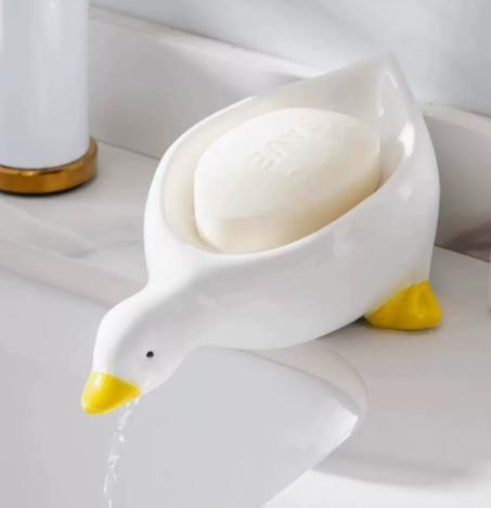 Cute Duck Soap Dish Self Draining Plastic Bathroom Soap Holder Cartoon Animal Sink Organizer 1pcs белый