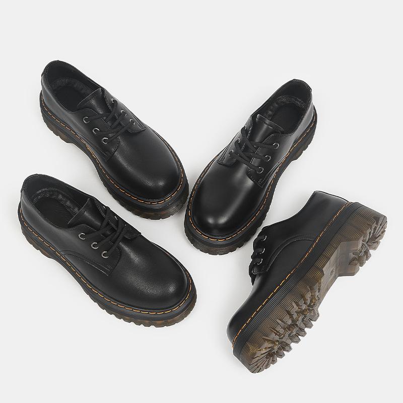 Small leather shoes women's spring 2025 new platform loafers, genuine leather women's shoes popular single shoes women's black Martin shoes