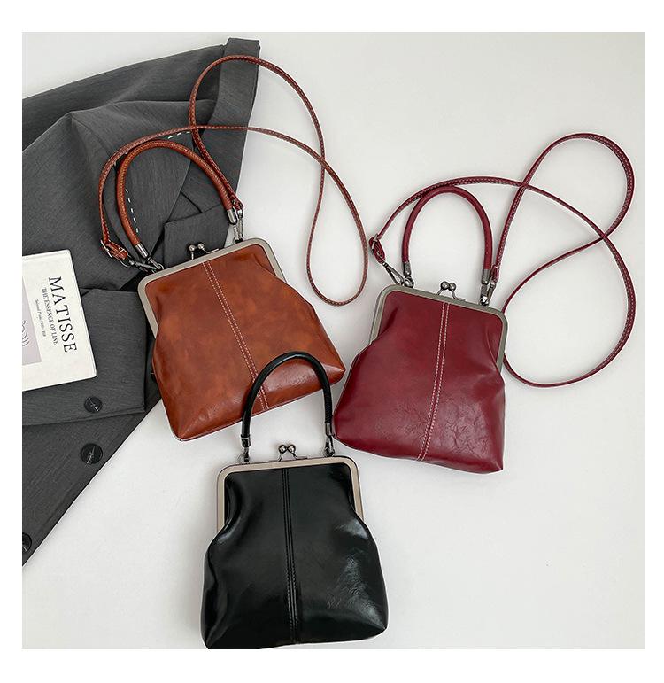 2026 Retro Soft Leather Women's Bag: Fashionable Shoulder & Crossbody Handbag